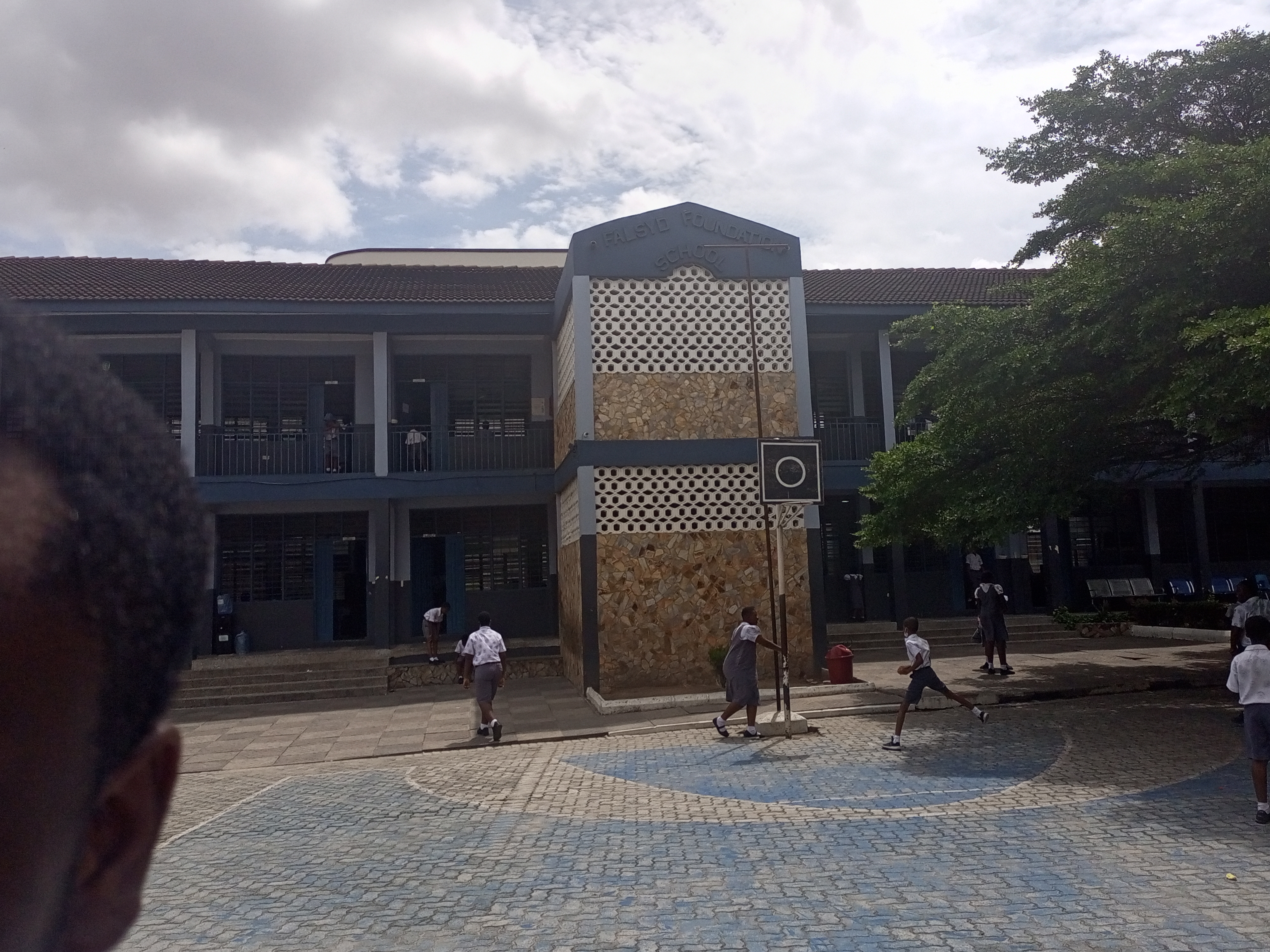 Falsyd Foundation School building